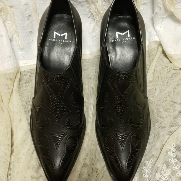 Marc Fisher Shoes - Marc Fisher booties boots size 6 black